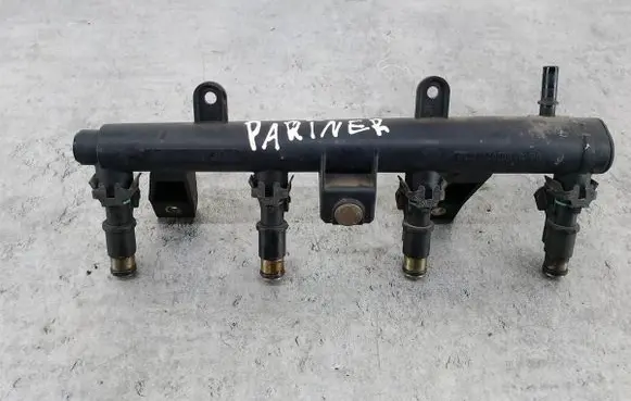 Fuel main line pipe
