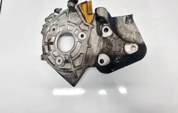 Nissan Primera Engine mounting bracket 8200240204
