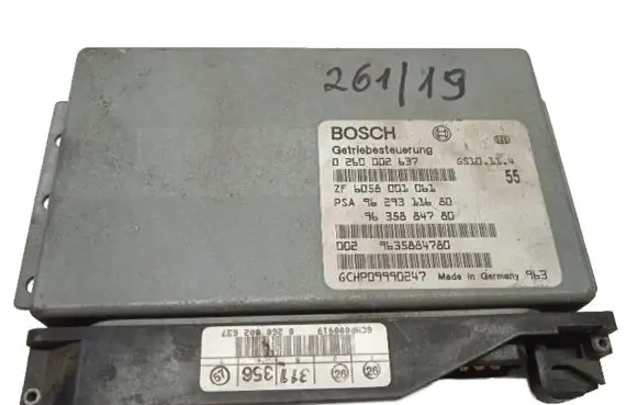 Peugeot 406 Engine control unit/module