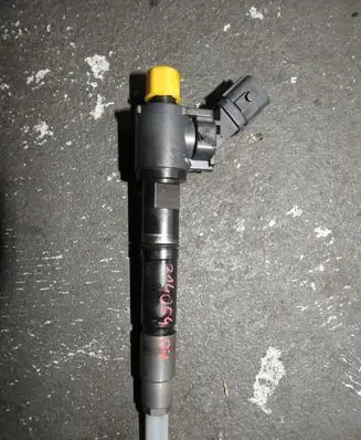 Volvo V60 Fuel injector 31405404 VEA13-2370010-AAB