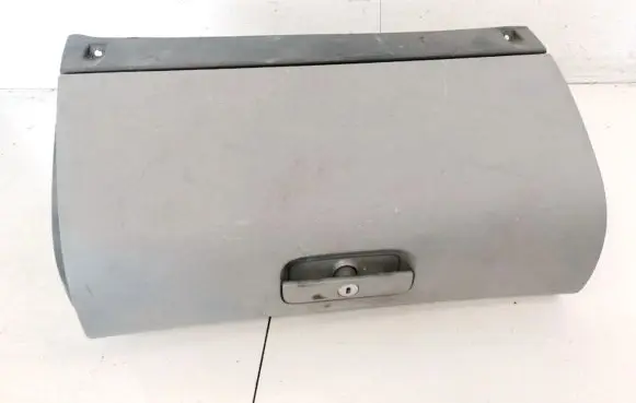 Skoda Octavia Mk1 (1U) Glove box 1u1857097