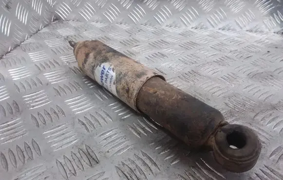 Volkswagen Transporter - Caravelle T4 Front shock absorber/damper