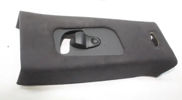 Maserati Ghibli (B) pillar trim (top) 06700890780 670010337