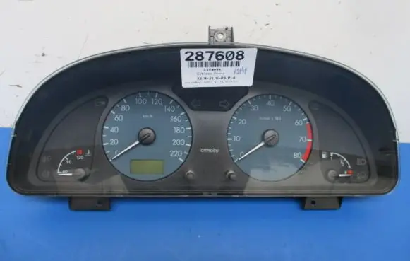 Citroen Xsara Picasso Speedometer (instrument cluster)