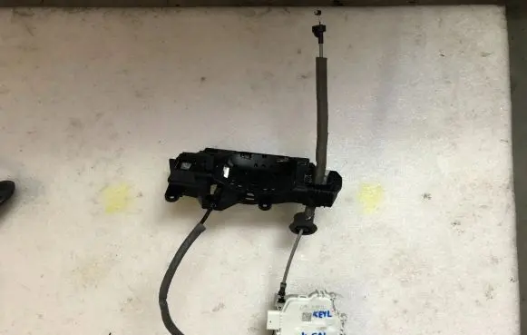 Audi Q5 SQ5 Rear door lock 8X0839015