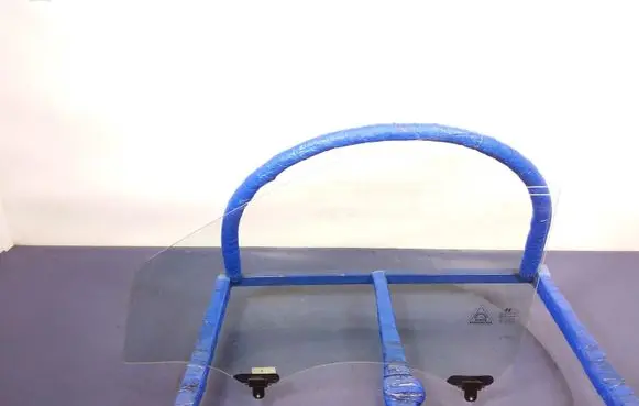 Hyundai ix35 Front door window glass four-door