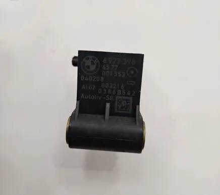 Mini One - Cooper Clubman R55 Airbag deployment crash/impact sensor 6977398