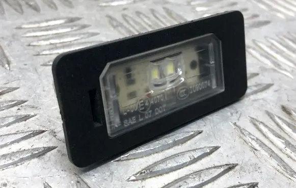 BMW 5 F10 F11 Number plate light 65201