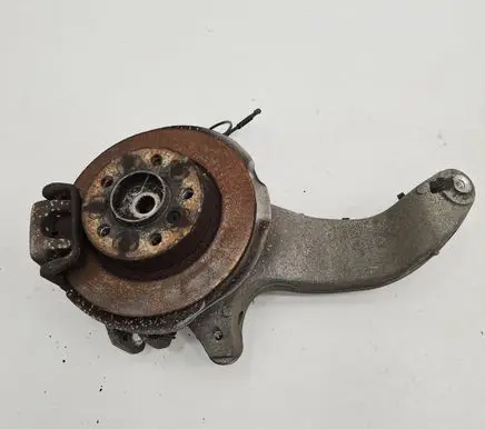 Rear wheel hub spindle/knuckle