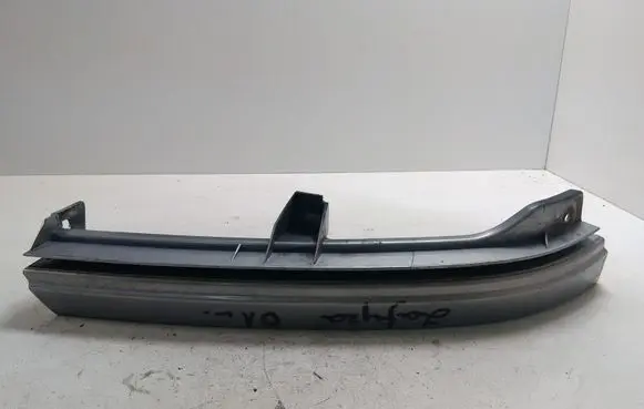 Opel Zafira A Under headlight/headlamp trim 90580652