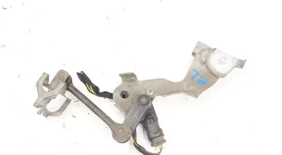 Mercedes-Benz GLS X167 Sensor A1673205505