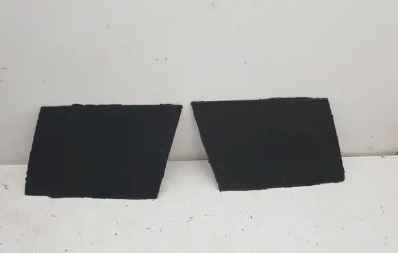Jeep Grand Cherokee Rear side window