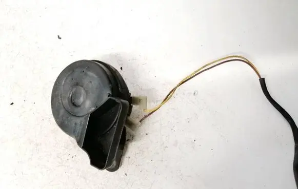 Volvo V70 Horn signal e30055307