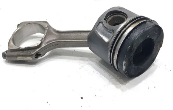 Opel Astra J Piston with connecting rod A20DTH