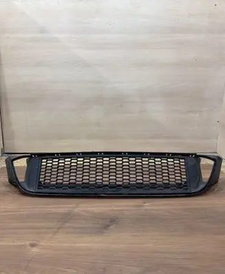 BMW 5 F10 F11 Front bumper lower grill 8049347 19017412