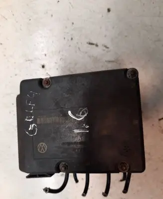Volkswagen Golf IV ABS Pump 1J0614117 10020401424