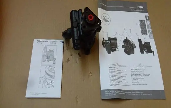 Ford Escort Power steering pump JPR120I