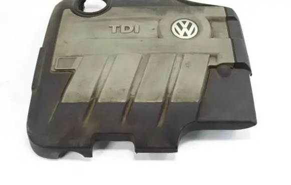Volkswagen Golf VI Engine cover (trim) 03L103925AM 03L103925AN