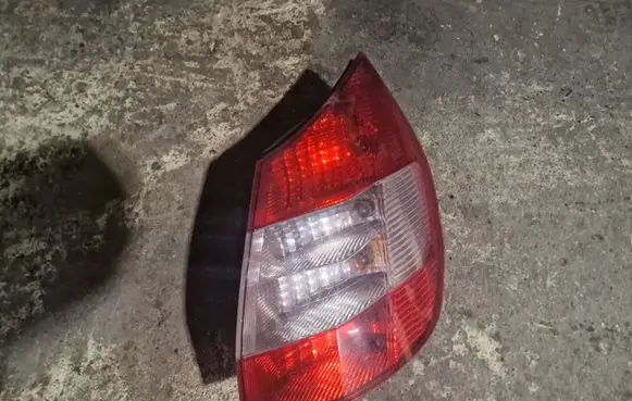 Renault Scenic II - Grand scenic II Rear/tail lights
