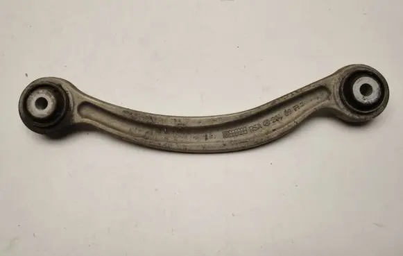 Mercedes-Benz C W204 Rear control arm A2043502106