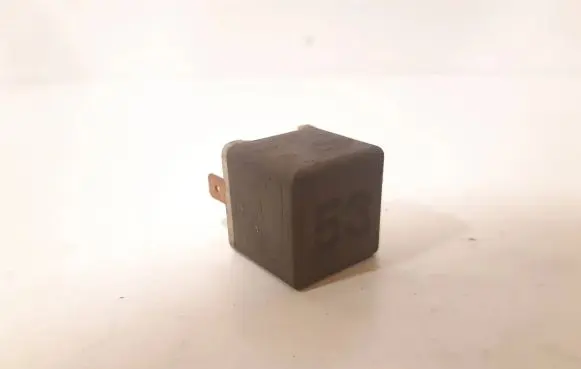 Volkswagen Touran I Other relay 141951253B