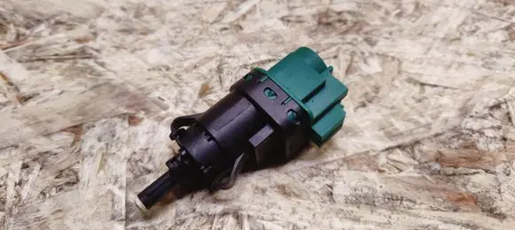 Jaguar XJ X350 Brake pedal sensor switch 2W9313480AA