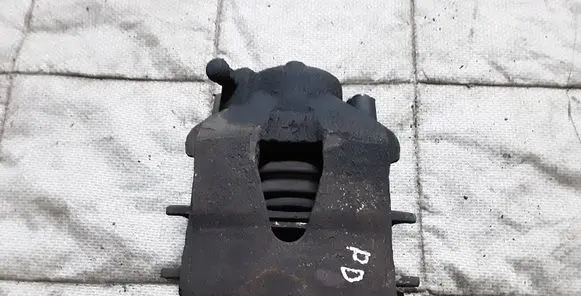Skoda Octavia Mk2 (1Z) Front brake caliper