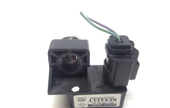 Renault Megane II Airbag deployment crash/impact sensor 8200236286B