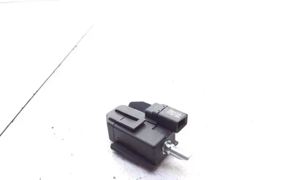 Volkswagen Touran I Sensor 1K0953527B