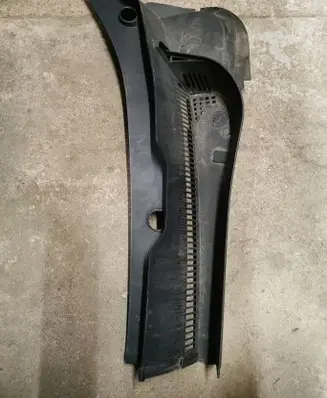 Wiper trim