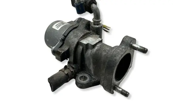 Toyota Yaris EGR valve DEG0100 13500091003D