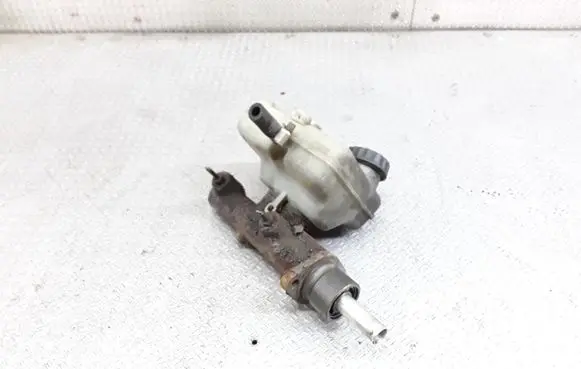 Mercedes-Benz Sprinter W901 W902 W903 W904 Master brake cylinder A0024312702