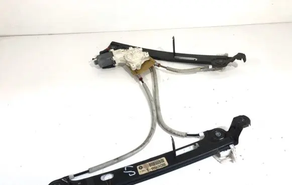 Dodge Caliber Front door window regulator with motor 05074799AA