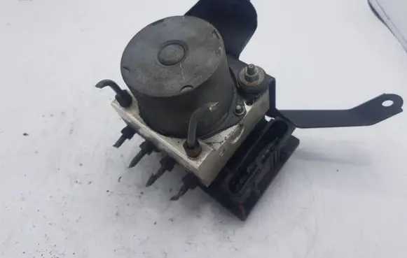 Toyota Corolla Verso E121 ABS Pump 0265800394 050223370328 445100F010