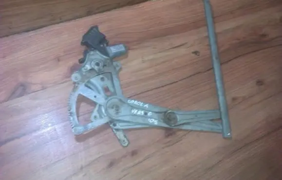 Toyota Corolla Verso AR10 Sliding door window regulator with motor 698400f020
