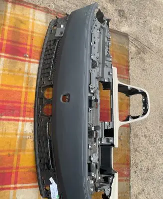 Mercedes-Benz Metris W447 Dashboard A4476808901 A4476809004