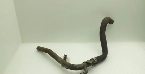 Coolant pipe/hose