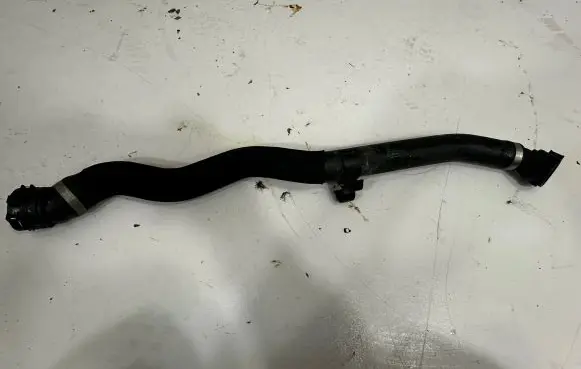 BMW X3 G01 Engine coolant pipe/hose 9797611