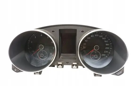Volkswagen Golf VI Speedometer (instrument cluster) 5K0920860D