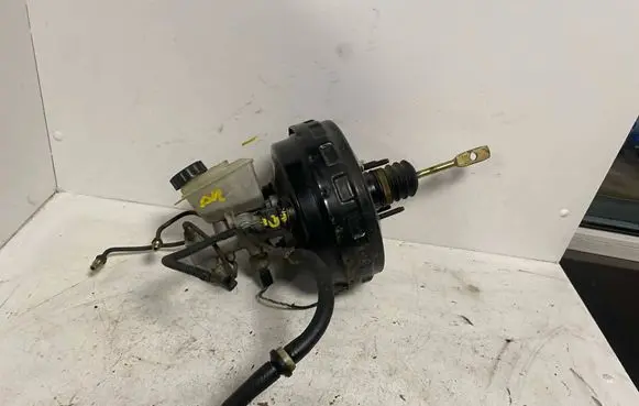 Volvo V70 Brake booster P30714321 012553 03785960024