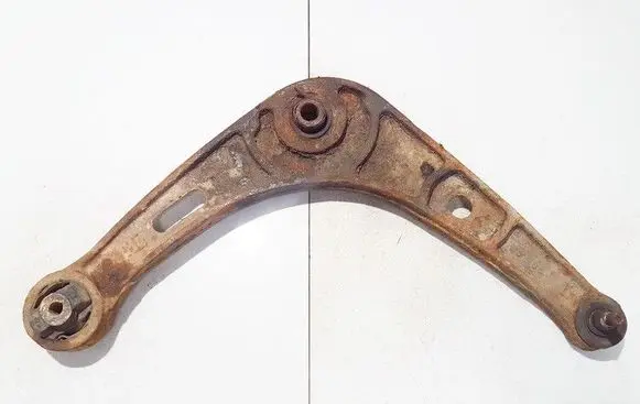 Renault Laguna I Front lower control arm/wishbone