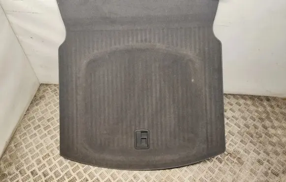 Audi A8 S8 D4 4H Trunk/boot floor carpet liner 4H0863463J