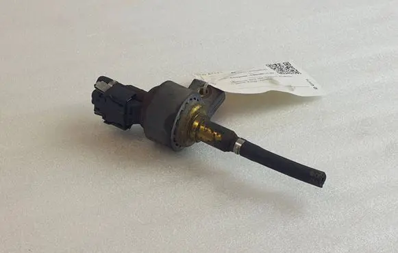 Volkswagen Transporter - Caravelle T5 Webasto auxiliary heater fuel pump