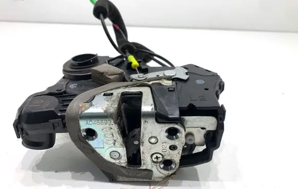 Toyota Land Cruiser (FJ75) Front door lock 
