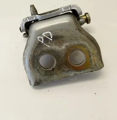 Citroen C4 I Front door upper hinge 