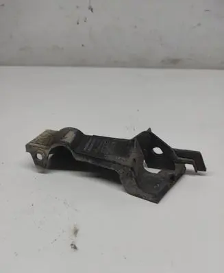 Audi A4 S4 B8 8K Front bumper mounting bracket 8K0807284