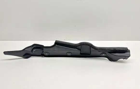 Toyota Prius+ (ZVW40) Fender end trim 5382847050