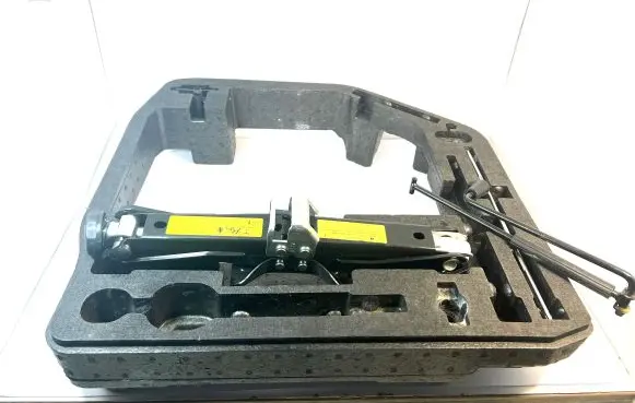 Audi RS5 Tool set 8K0011031G 8T0012109D