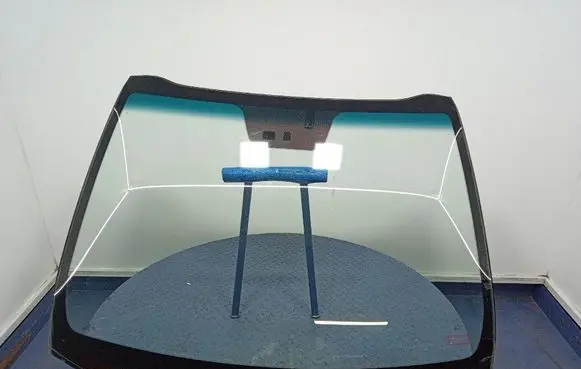 KIA Ceed Front windscreen/windshield window 