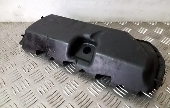 Opel Vivaro Engine cover (trim) 8200397655